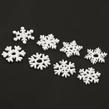 Ornamente de crăciun, se Amestecă Forma de Lemn Fulgi de zăpadă Alb 50PCS 35mm Xmas Pandantive de Anul Nou Crăciun Decor pentru Casa de Vacanta Cadou