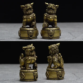 Cupru antic 1 pereche Lei Miniaturi, Figurine de Bronz Feng Shui Leu Statuie Decor Acasă Accesorii Alama Recepție Animale Ornamente