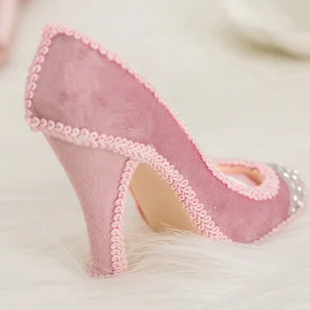 Elegante, cu Toc Înalt Pantofi Inel Titular Bijuterie Display Stand Rack Material de Rășină de Culoare Roz pentru Decor Acasă Consumabile