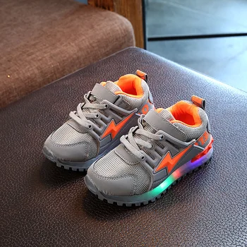 Moda Toddler Copii Fete Băieți Lumină LED-uri Luminoase Pantofi cu Talpă Moale Sport Adidas Pantofi Pantofi de Mers pe jos