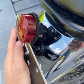 Motocicleta Stop cu LED-uri Lumina Coada Motocicleta Retro Roșu de Frână Lampă Spate Coada de lumină CU Licență Placă de Montare pentru Harley Honda Suzuki