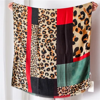 Moda Eșarfă De Iarnă Pentru Femei Hijab Vascoza Cald Leopard Mozaic Esarfa Brand De Lux Pătură Învelit De Sex Feminin Eșarfe Și Șaluri