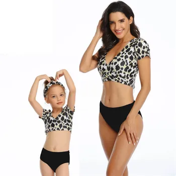 Familia de costume de Baie Mama si Fiica Vara Leopard de imprimare Set de Bikini Tatăl și Fiul Înot pantaloni de Familie Potrivire Costume de baie