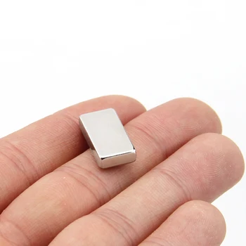 200pcs 20x10x4 Magnet de Neodim 20*10*4 mm N35 Neodim Bloc Super-Puternic, Puternică Magnetic Permanent imanes Bloc