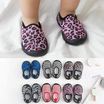 Copil pantofi noi pentru copii coreean ochiurilor de plasă respirabil superficial pantofi bărbați și femei copilul anti-alunecare pantofi de copil etaj pantofi moale