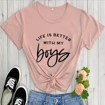 Viața Este mai Bine Cu Băieții Mei Imprimat Bumbac pentru Femei T Shirt Mama Viața O-Gât Pulover cu Maneci Scurte Topuri Cadou de Ziua Mamei Tees