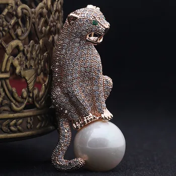 Donia Bijuterii de Înaltă calitate bărbați leopard animal brosa perfect AAA zircon cubic de cupru eșarfă pin delicata perla weddingaccessory