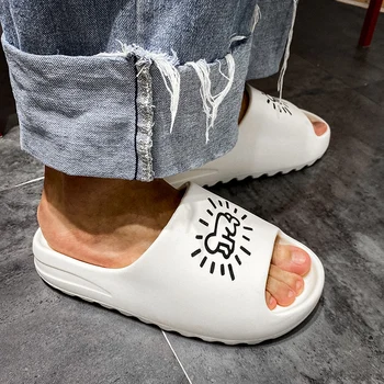Traverse de pantofi bărbați 2020 Brand Slide Papuci Barbati Interioară Moale pentru Bărbați acasă papuci de Plaja, Flip-Flops Apartamente Graffiti Pantofi Om