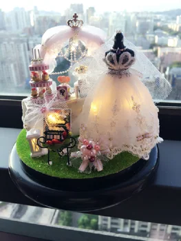 Flori de primavara DIY Manual Mini Casa Papusa Rochie de Mireasa Alba din Lemn in Miniatura Acasă Asamblarea Decor Minge de Sticlă casă de Păpuși