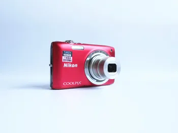 FOLOSIT SPECIALPRICE!! Nikon COOLPIX S2700 cu 16 MP aparat de Fotografiat Digital cu 6x Zoom Optic și Video HD 720p