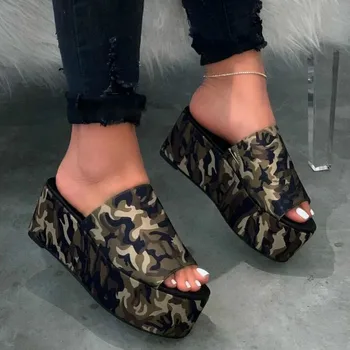 În 2020, Noi Femeile Platforma Papuci De Vara Noi Sexy Pene Pantofi Leopard De Imprimare Gros Oled De Mari Dimensiuni 41 42 Pantofi De Femeie Diapozitive