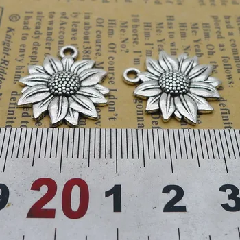 120pcs de Floarea-soarelui Farmece 20mm x 22mm DIY Bijuterii Pandantiv argint antic culoare