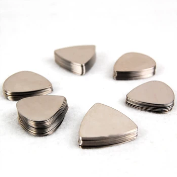 100buc Argint Ponturi Chitara de Metal Chitara Electrica Bass Alege din Oțel Inoxidabil Plectrums Nu Logo-ul de Imprimare Forma de Inima