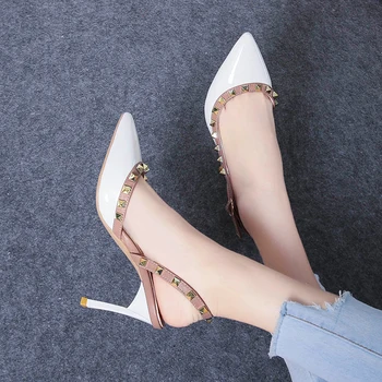 2019 Primăvară Noi Femeile Tocuri Înalte de Moda de petrecere a timpului Liber pentru Femei Pantofi a Subliniat Superficial Gura Pantofi de piele de Căprioară cu Metal Decor Size34-39