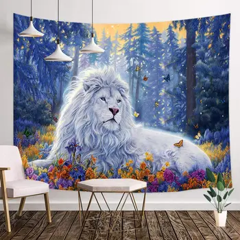Decor Fantasy Tapiserie Lion Safari Tema Mystic Pădure Albastru cu Flori Albe și Animale Sălbatice Agățat de Perete
