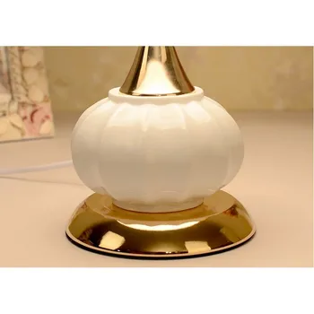European Modern Minimalist Lampă De Masă Dormitor Lampă De Noptieră Ceramice Pânză Decorative Lampă De Masă Home Deco Designer De Corpuri De Iluminat