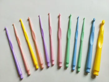 12 Bomboane Colorate Din Plastic Croșetat/Abs Dantelă Ac/Plastic Dantelă Ac/Țesut Instrument De Croșetat De Tricotat Ace De Croșetat Cârlige Seturi
