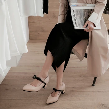 FEDONAS Concis Femei de Moda Casual, Pantofi Mary Janes 2020 Primăvară Nouă Fluture Nod Subliniat de la Picior Toc Gros Superficial de Pantofi de Femeie