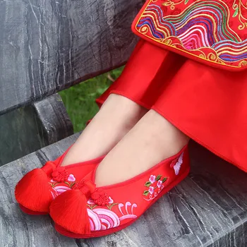 Femei Vintage Apartamente Mireasa Pantofi Roșii Chineze De Mireasa Satin Brodate Ciucure Naționale Respirabil Dans Unic De Pantofi De Balet Femeie