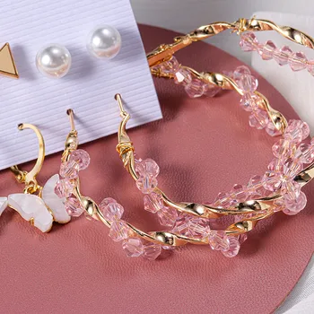 Fierbinte De Vânzare De Moda Boemia Cercei Cu Perle Set Pentru Femei Nou La Modă De Flori Rotunde Geometrice Fluture Stud Cercel 2021 Bijuterii