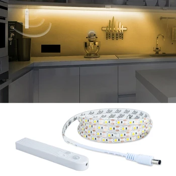 A CONDUS În Cabinetul lumina Lampa de Noapte cu Senzor de Miscare PIR Wireless Baterie AAA Alimentat CONDUS Lumina Benzi cu 60 Led-uri/m Bandă Diodă Lampa