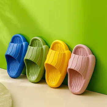 2021 noi pentru copii sandale de vara de culoare solidă desene animate grosime de fund non-alunecare de baie, papuci din plastic de interior