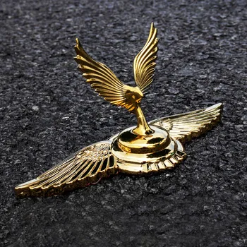 1 BUC Golden Auto în Picioare Capota Capota Aripa de Vultur Cal Zeita Forma de Statuie Univeral 3D Masina Sta emblema, Insigna Sculptura Ornament