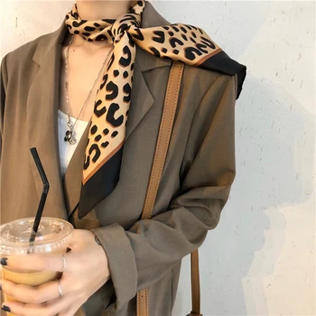 Luna&Delfin Femei Pătrat Eșarfă 70*70 De Cafea Leopard Sifon Eșarfe De Mătase Office Lady Chic Ins Stil Bentita Mici Bandană